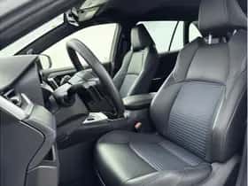 Toyota RAV4 (2024) thumbnail 13