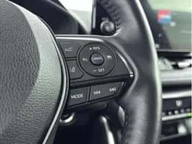 Toyota RAV4 (2024) thumbnail 18