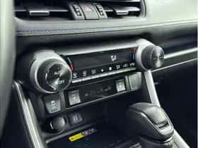 Toyota RAV4 (2024) thumbnail 21