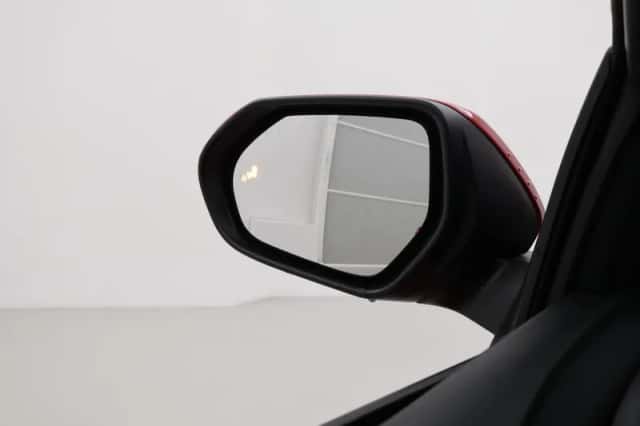 Toyota Yaris (2025) thumbnail 5