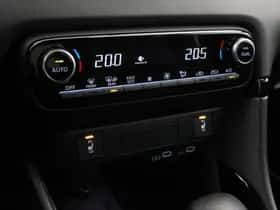 Toyota Yaris (2025) thumbnail 6