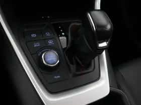 Toyota RAV4 (2022) thumbnail 36