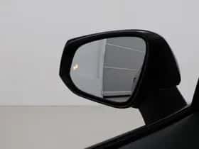 Toyota RAV4 (2022) thumbnail 7