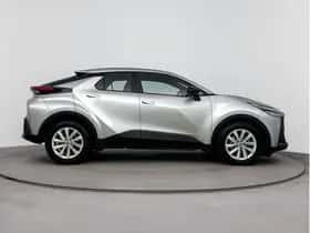 Toyota C-HR (2024) thumbnail 10