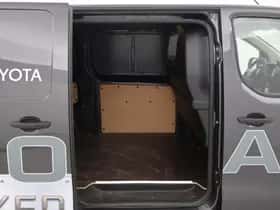 Toyota Proace (2024) thumbnail 15