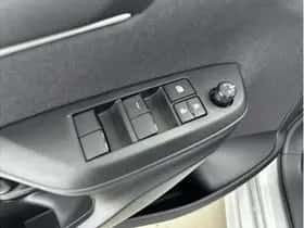 Toyota Yaris (2025) thumbnail 15