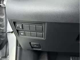 Toyota Yaris (2025) thumbnail 16