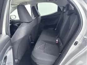 Toyota Yaris (2025) thumbnail 25