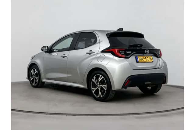 Toyota Yaris (2025) thumbnail 4