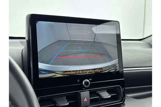 Toyota Yaris (2025) thumbnail 5