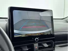 Toyota Yaris (2025) thumbnail 5