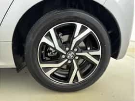 Toyota Yaris (2025) thumbnail 9