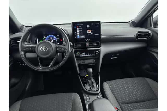 Toyota Yaris Cross (2025) thumbnail 2