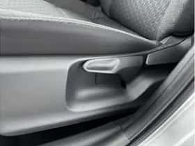 Toyota Yaris Cross (2025) thumbnail 18
