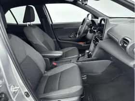 Toyota Yaris Cross (2025) thumbnail 24