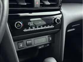 Toyota Yaris Cross (2025) thumbnail 6