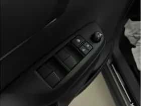 Toyota Yaris Cross (2025) thumbnail 16