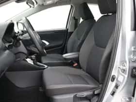 Toyota Yaris (2022) thumbnail 16