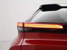 Toyota C-HR (2025) thumbnail 12