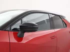Toyota C-HR (2025) thumbnail 13