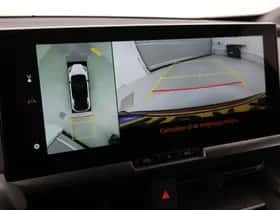 Toyota C-HR (2025) thumbnail 7