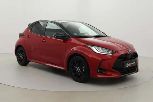Toyota Yaris (2023) thumbnail 1