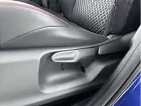 Toyota Yaris (2021) thumbnail 16