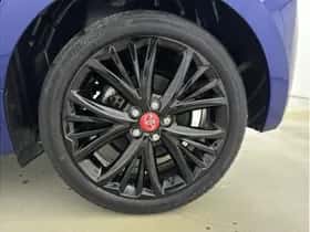 Toyota Yaris (2021) thumbnail 10