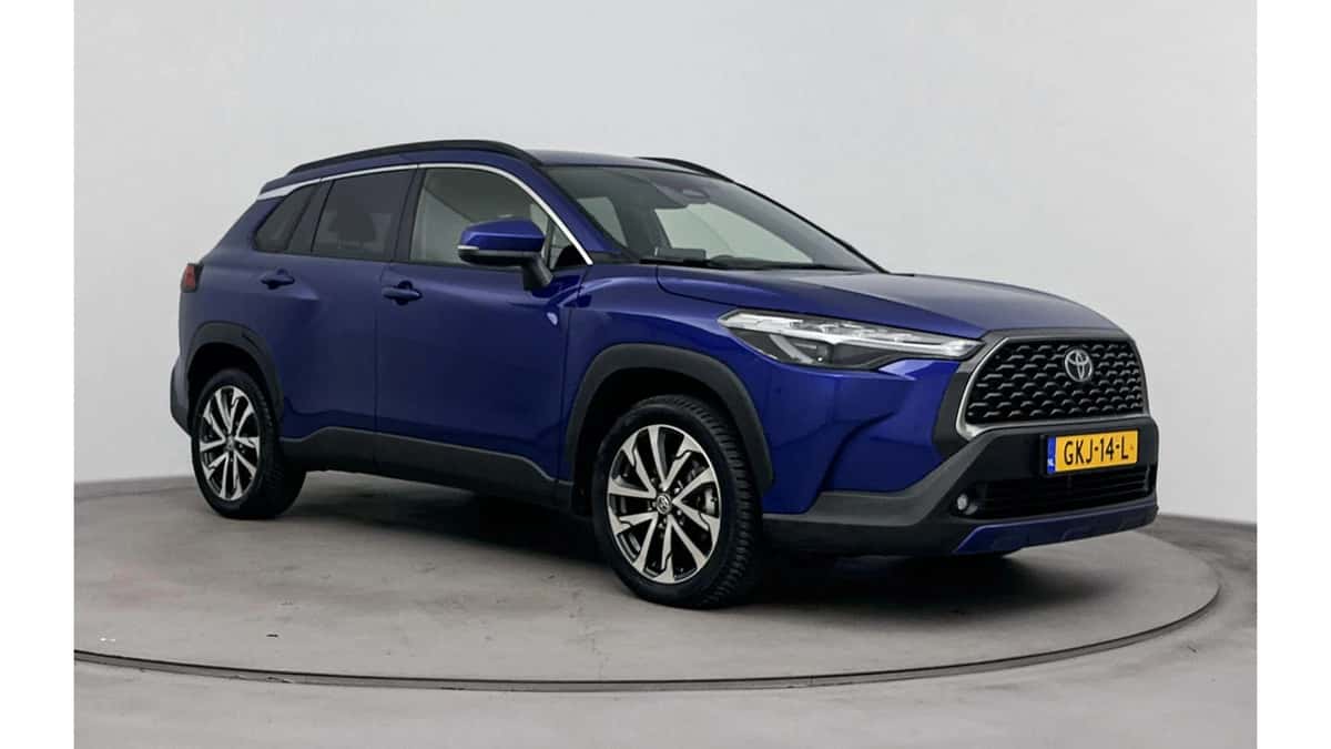 Toyota Corolla (2024) — foto 1