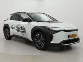 Toyota bZ4X (2025) thumbnail 1