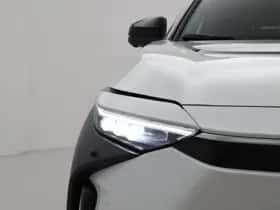 Toyota bZ4X (2025) thumbnail 16