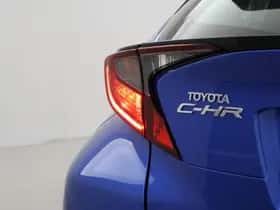 Toyota C-HR (2022) thumbnail 14
