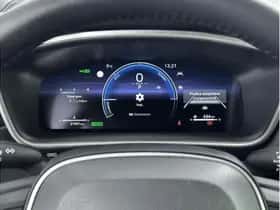 Toyota Corolla (2025) thumbnail 3
