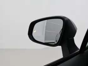 Toyota Corolla (2025) thumbnail 5