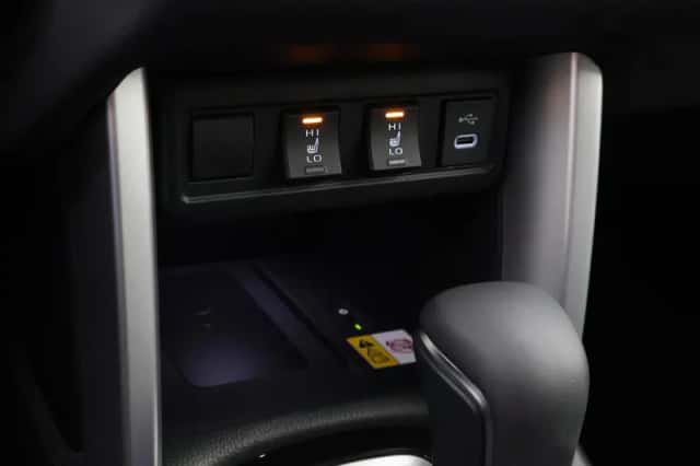 Toyota Corolla (2025) thumbnail 6