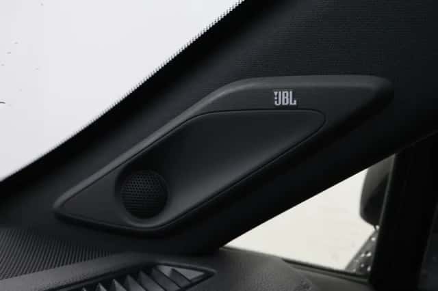 Toyota RAV4 (2022) thumbnail 6