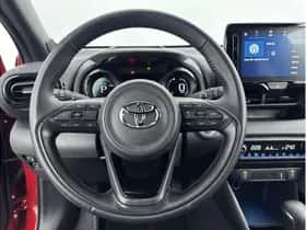 Toyota Yaris (2023) thumbnail 15