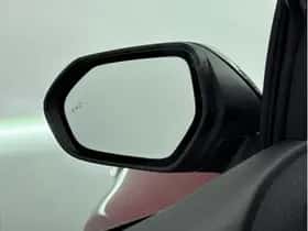 Toyota Yaris (2023) thumbnail 5