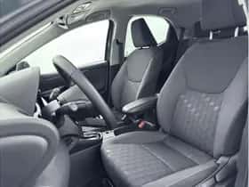 Toyota Yaris (2025) thumbnail 10