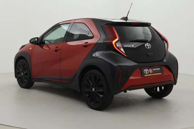 Toyota Aygo X (2023) thumbnail 4