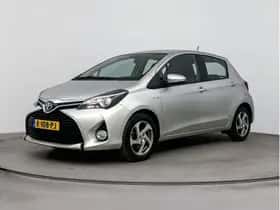Toyota Yaris (2015) thumbnail 24
