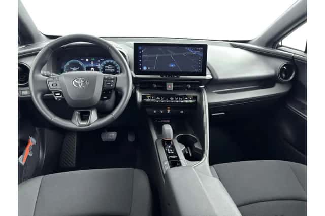 Toyota C-HR (2025) thumbnail 2