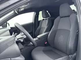 Toyota C-HR (2025) thumbnail 9