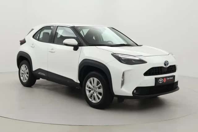 Toyota Yaris Cross (2024) thumbnail 1