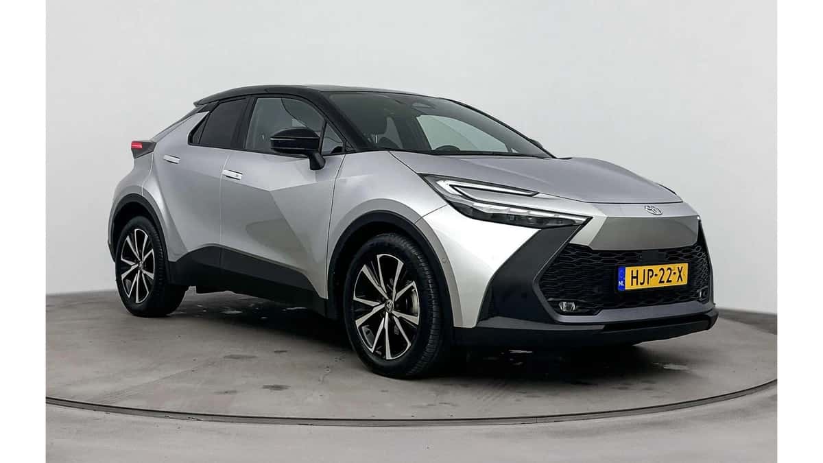 Toyota C-HR (2025) — foto 1