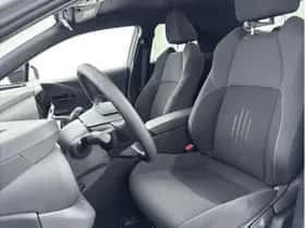 Toyota C-HR (2025) thumbnail 12