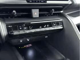 Toyota C-HR (2025) thumbnail 20