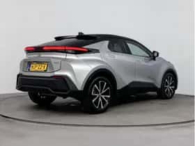 Toyota C-HR (2025) thumbnail 25