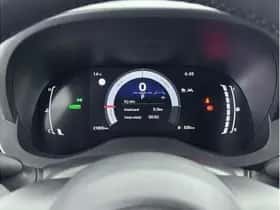 Toyota Yaris Cross (2025) thumbnail 3