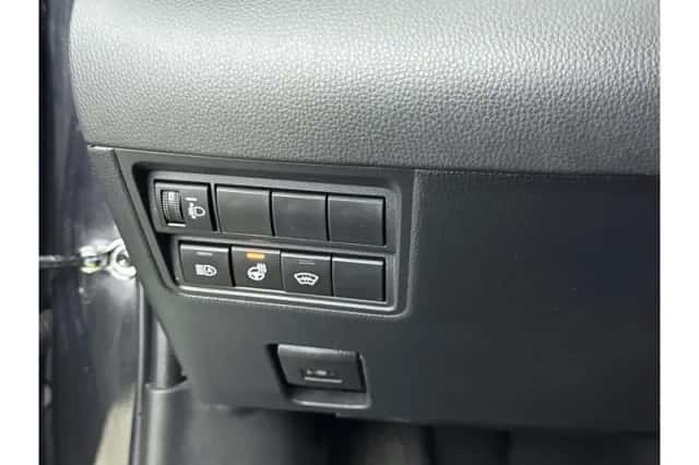 Toyota Yaris Cross (2025) thumbnail 5